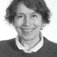 Karin-Voss-200x300 (1) Karin-Voss-200x300 (1)